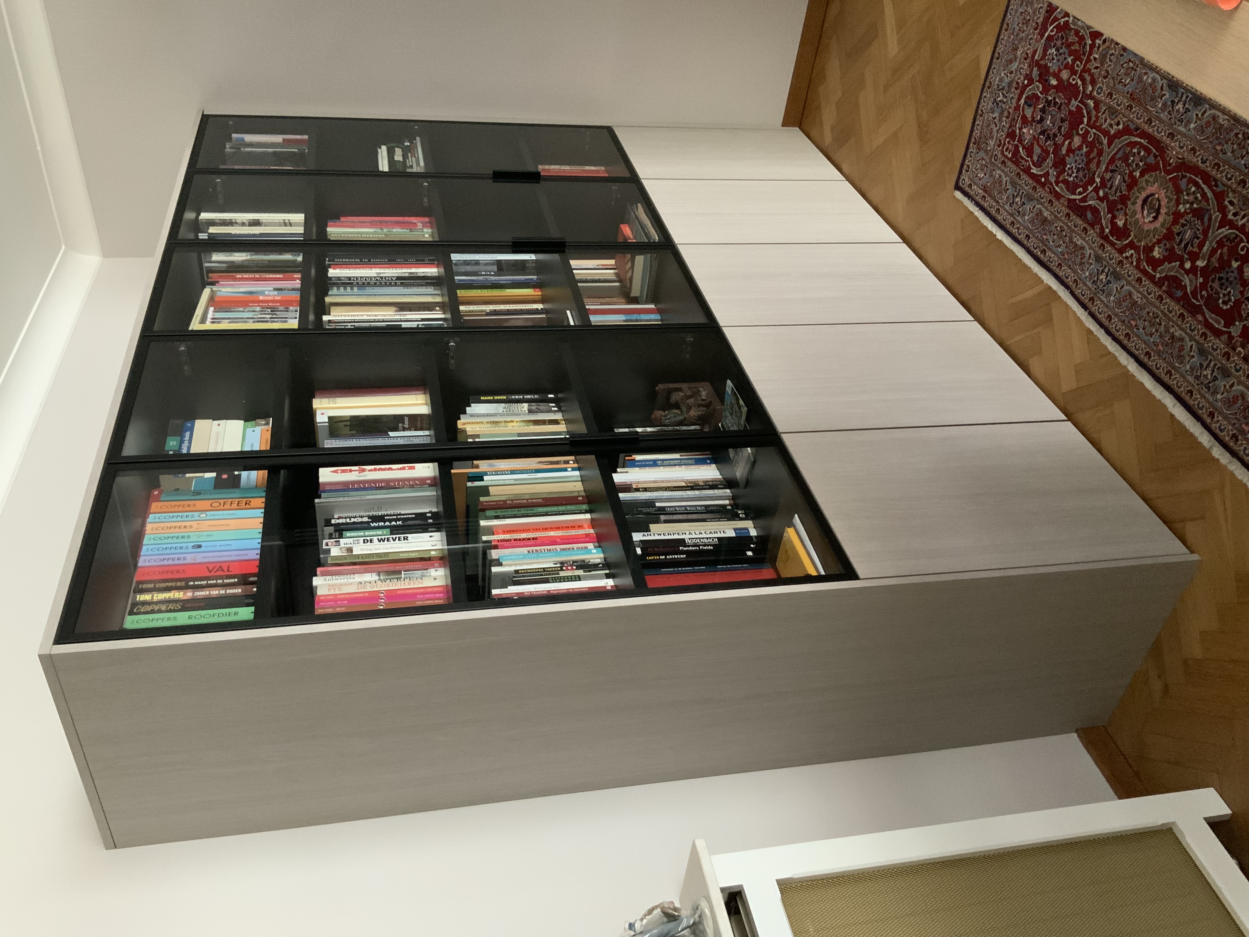 boekenkast op maat in Deurne - RS Maatkasten Sint-Niklaas